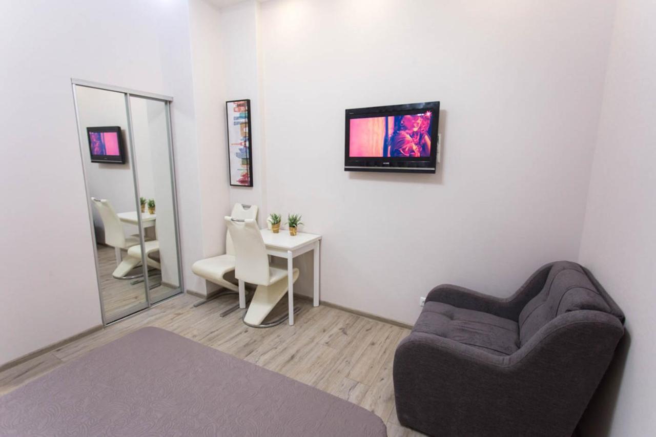 Modern Apartments In The Centre - Kuznechna Str. 26/4 Jarkov Exterior foto